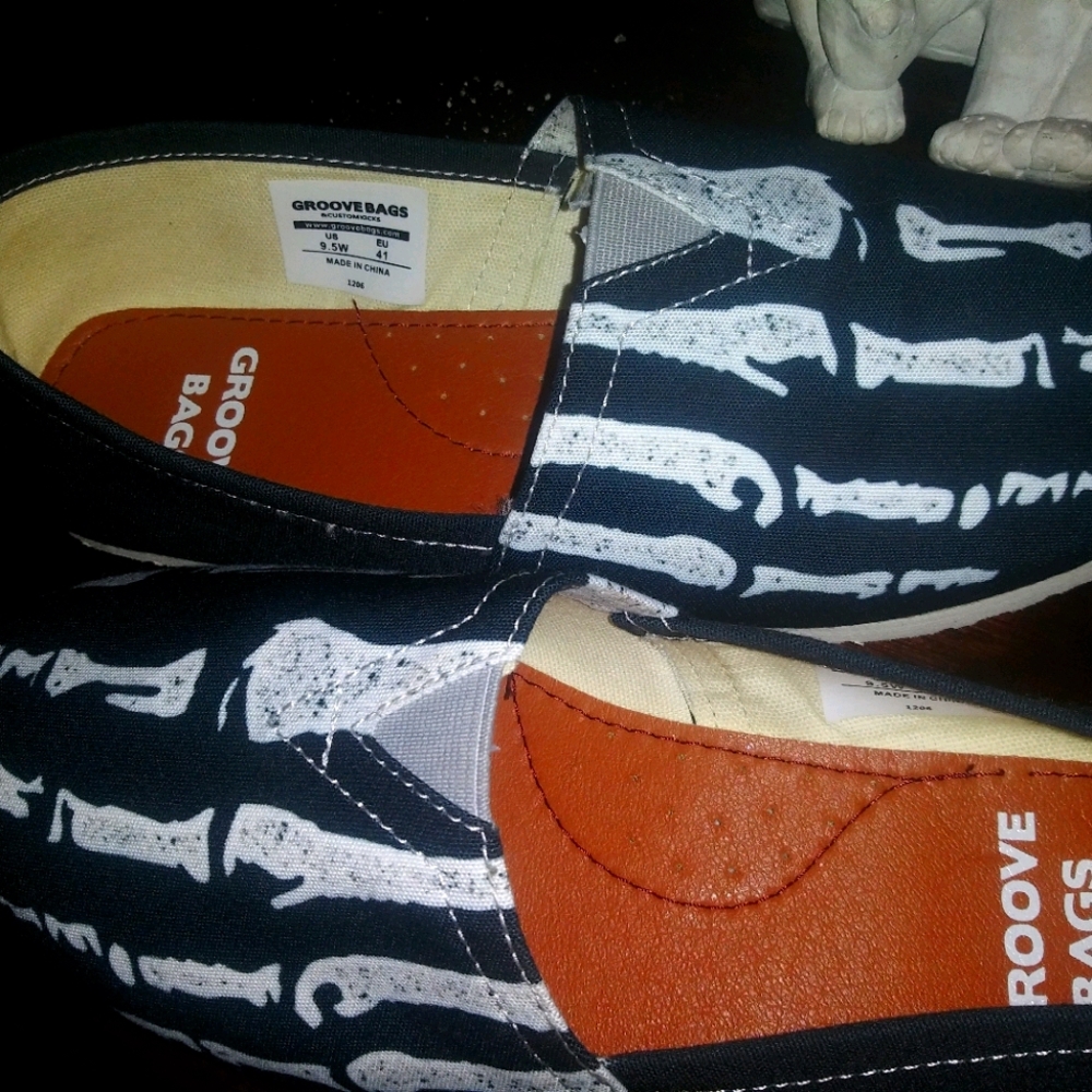 Skeleton shoes